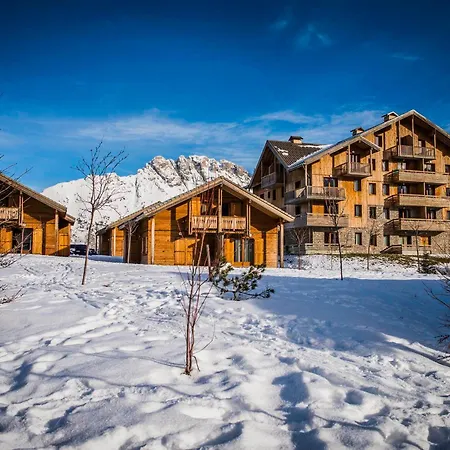 Charmante Avec Piscine Chauffee A 300m Des Pistes - 4 Pieces Pour 8 Personnes A - Fr-1-504-431 * SuperDevoluy
